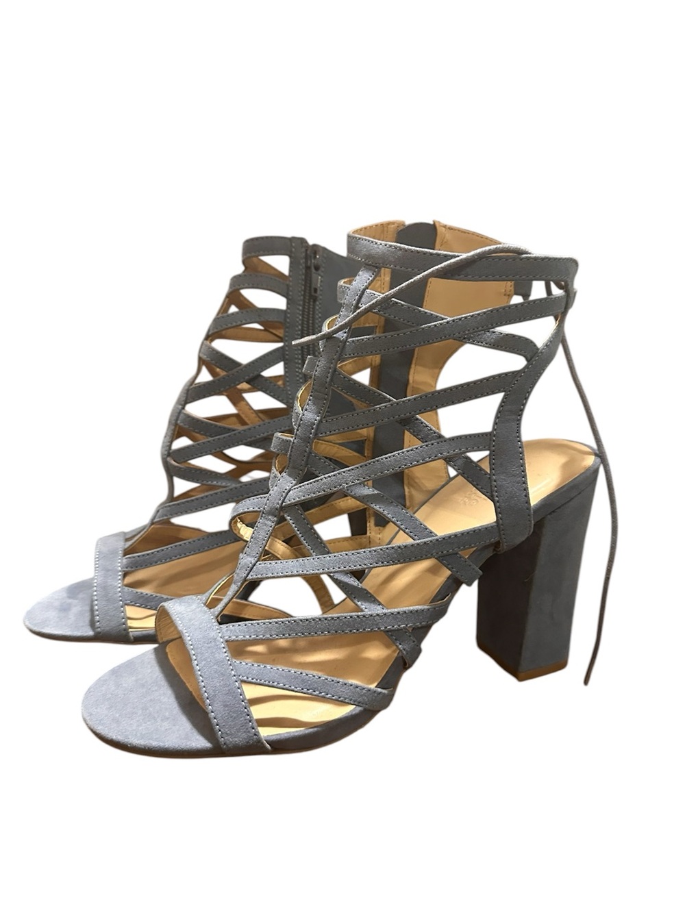 Charlotte Russe Light Blue Strappy Block Heel Sandals. EUC